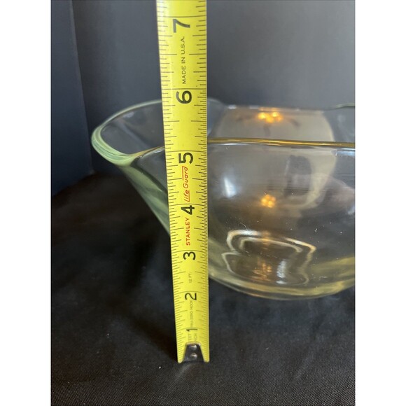 VTG Triangular Clear Serving Bowl with Hint of Yellow Iridescent Tint 5”X9.25” - Picture 11 of 14